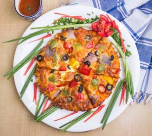Medium Veggie Delight Pizza