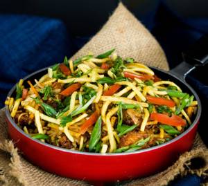 Chicken Chinese Bhel 