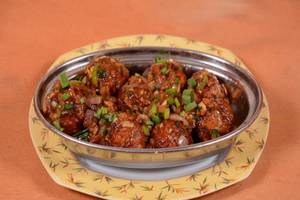 Veg. Manchurian Dry/gravy