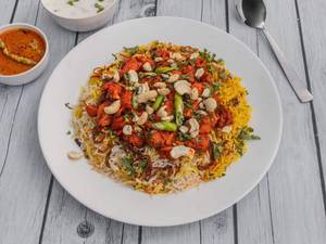 Chicken Kaju Fried Rice