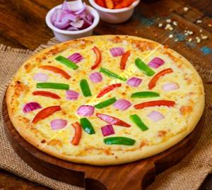 Medium Country Freast Pizza