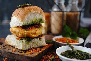 Veg Vada Pao