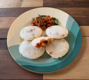 Chicken Kheema Idli