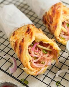 Egg Cheese Roll