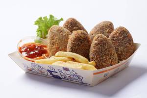 Veg Croquettes With Fries