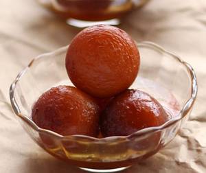 Gulab Jamun (3 Pcs)