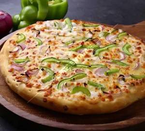 Classic Onion Capcicum Pizza