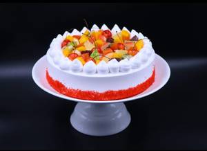 Redvelvet fruit cake
