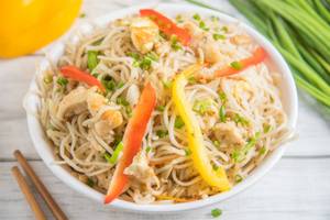 Chicken Burnt Garlic Noodle
