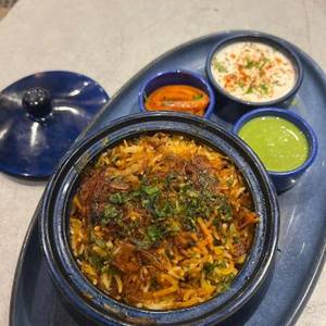 Chicken Tikka Khurchan Biryani