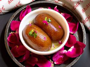Garam Garam Gulab Jamun (2pcs)