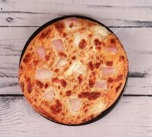 Medium Onion Pizza