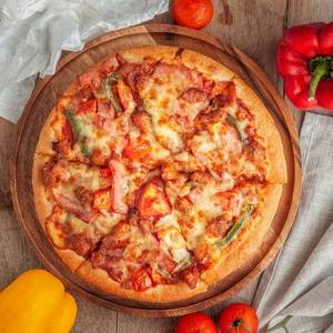 Tomato pizza