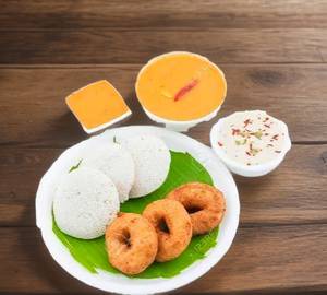 Idli Vada