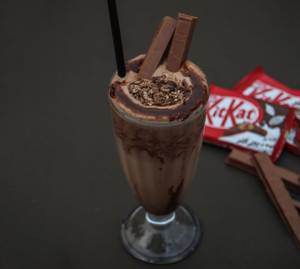 Kitkat shake            
