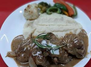Chicken Coq Au Vin