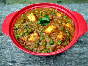 Mutter Paneer
