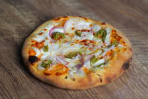 Onion With Jalapeno Menia Pizza