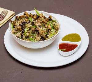 Mushroom noodles
