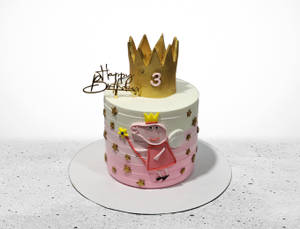 Peppa Pig Crown Cake