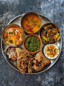 Paneer Thali