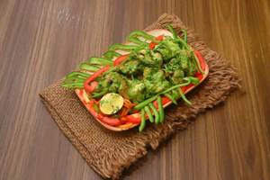 Chicken Haryali Tikka (8 Pcs)