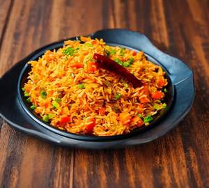 Chicken Schezwan Fried Rce