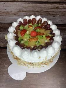 Fresh Fruit Cake