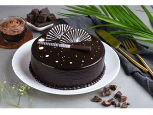 Eggless Dark Chocolate Truffle Cake (1 Pound)