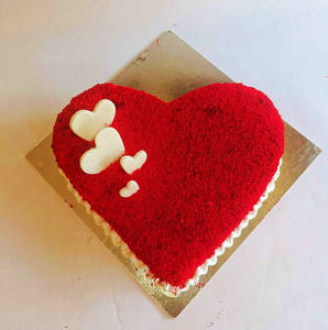Red Velvet Cake (heart Shaped )