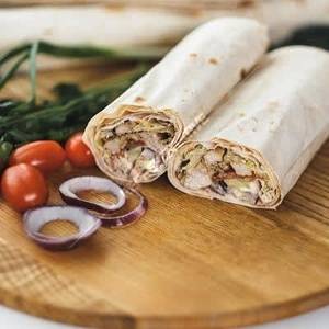 Chicken tikka rumali roll