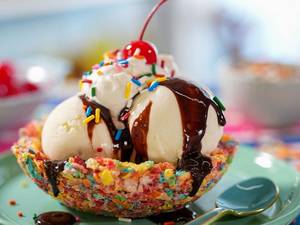 Classic Icecream Sundae