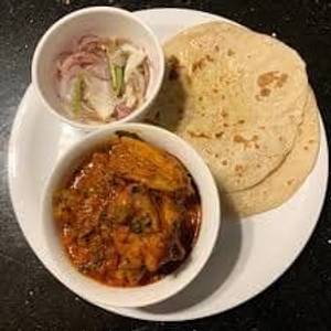 Chicken Roti Thali