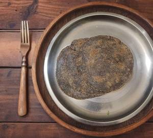4 Kuttu Paratha  
