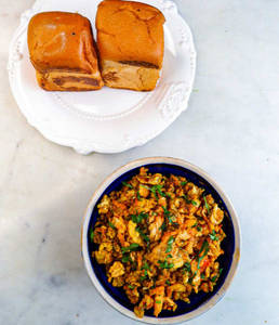 Egg Bhurji With Pav