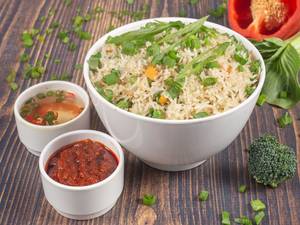 Veg Tripple Schezwan Fried Rice With Gravy