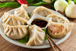 Veg momo steamed [6 pcs]