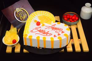 Pineapple Heart Shape Cake