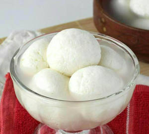 Rasgulla    (1kg)
