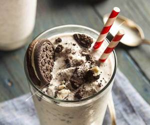 Oreo milkshake
