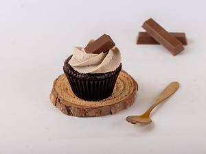 Kit Kat Cupcake