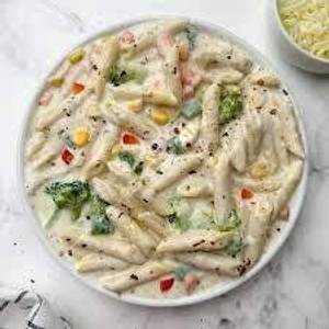 White Sauce Pasta
