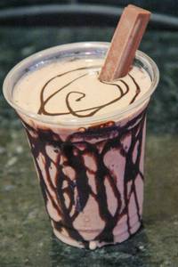 Kit Kat Milk Shake