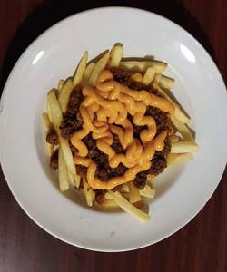 Roast Beef Fries Topped With Cheese