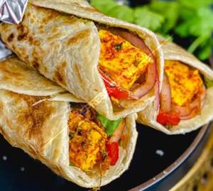 Tanoodri paneer shawarma