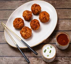 Veg Peri Peri Momos