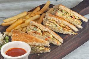 Cheesy Masala Omelette Sandwich
