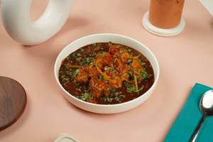 Paneer Manchurian Gravy (8 Pcs)