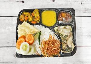 Veg Thali