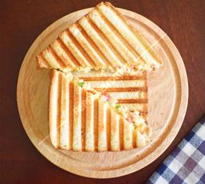 Paneer Grilled Sandwich 